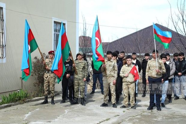 Xocalıda kütləvi məzarlıqda qalıqları tapılan şəhidlə Sumqayıtda vida mərasimi keçirilir - FOTO