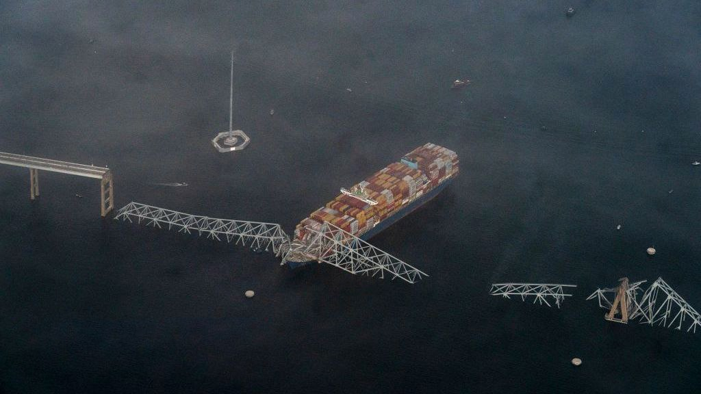 ABŞ-də körpünü dağıdan karqo gəmisi ilə bağlı DETALLAR AÇIQLANDI