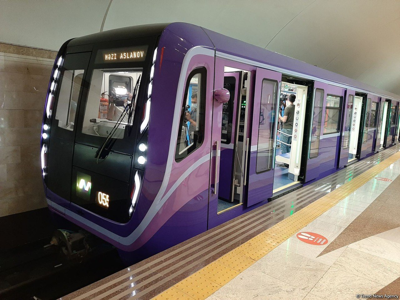 Bakı metrosunda üç əcnəbi saxlanıldı - SƏBƏB