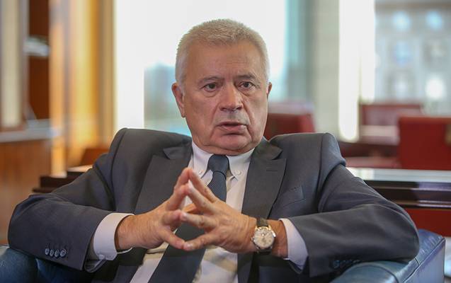 Azərbaycanlı milyarder Rusiyanın ən zəngin adamı oldu