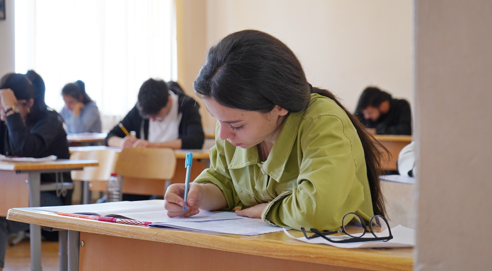 Bu gün DİM ümumi orta təhsil səviyyəsi üzrə buraxılış imtahanı keçirir