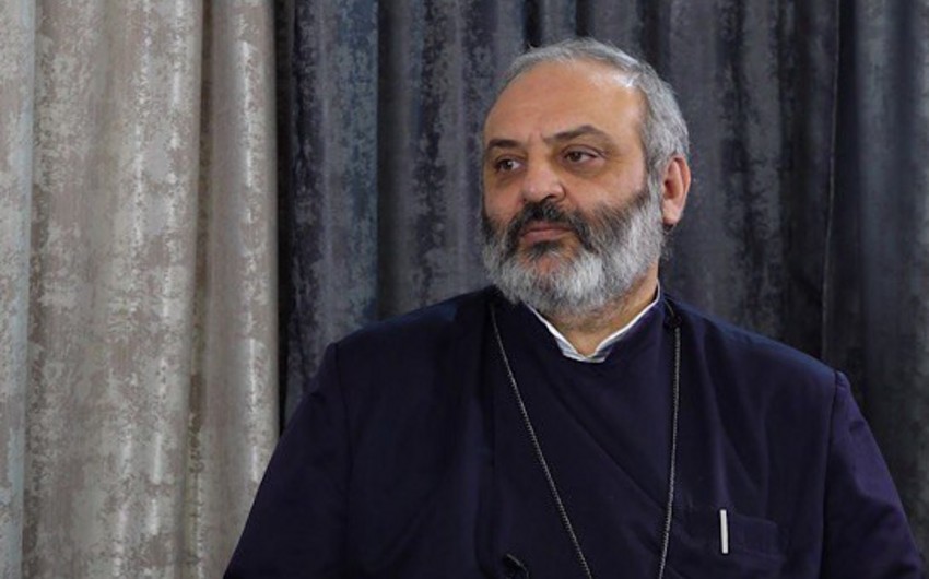 Erməni müxalifətinin lideri Paşinyana istefaya getməsi üçün bir saat vaxt verib
