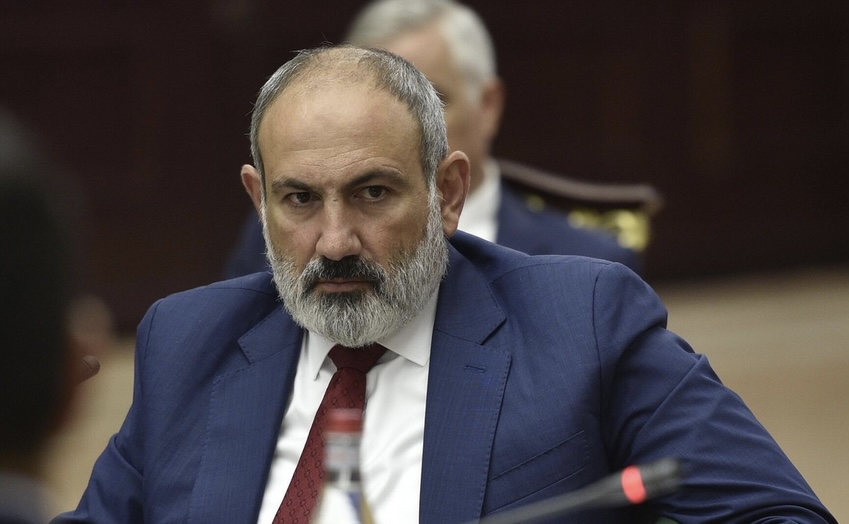 Ermənistan müxalifəti parlamentdə Paşinyanın impiçmentinə başlayır