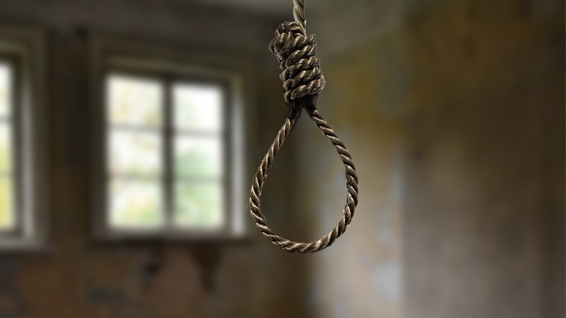 Bakının məşhur ticarət mərkəzində sahibkar özünü asdı