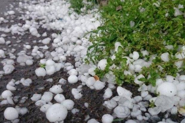 Sabahın hava proqnozu: Şimşək çaxacaq, dolu düşəcək, qar yağacaq