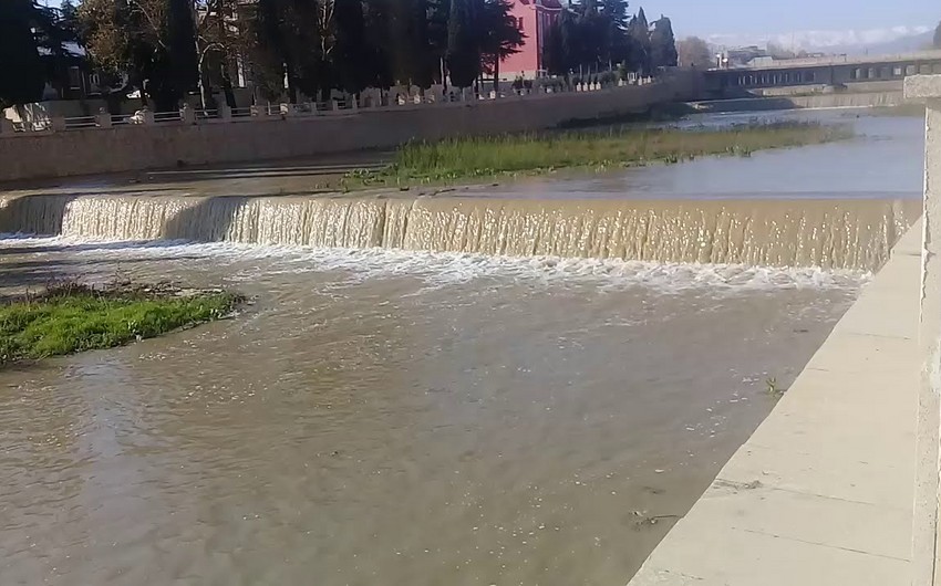 Gəncəçayda 14 yaşlı oğlan boğularaq öldü