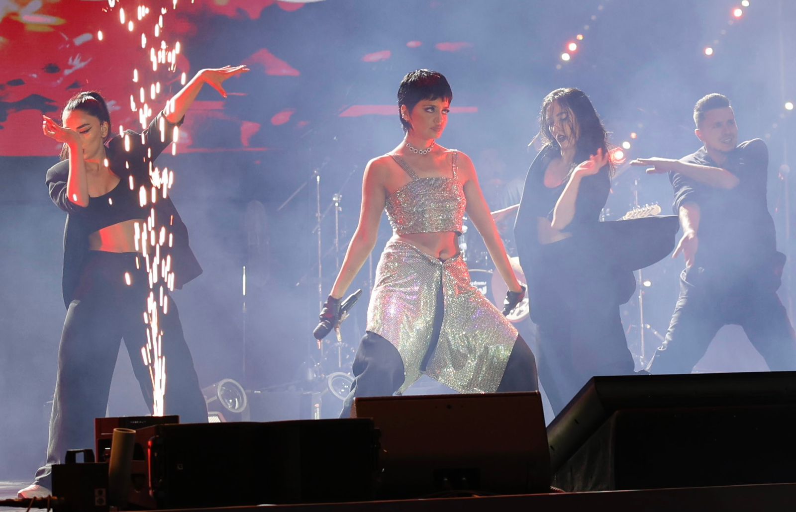 Hiss yeni imicdə festival səhnəsində - FOTO-VİDEO
