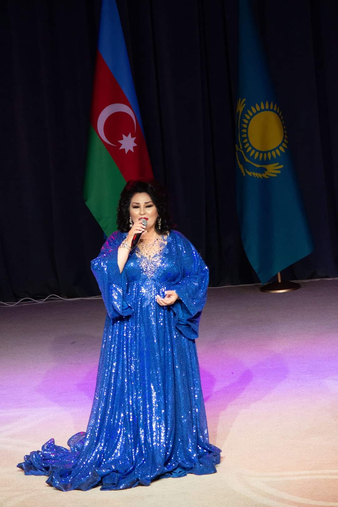 Aybəniz Haşımova və tələbələrinin Qurtuluş günü ilə bağlı Aktauda möhtəşəm konserti baş tutdu - FOTOLAR