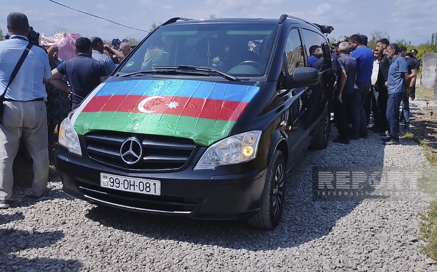 Əməliyyat zamanı həlak olan polislə Kürdəmirdə vida mərasimi keçirilir