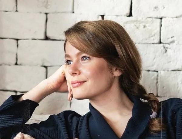 Tanınmış aktrisa ana oldu