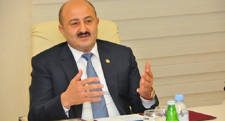 Deputat olmaq istəyən icra başçısının rəqibləri görün kimlərdir… – FOTO