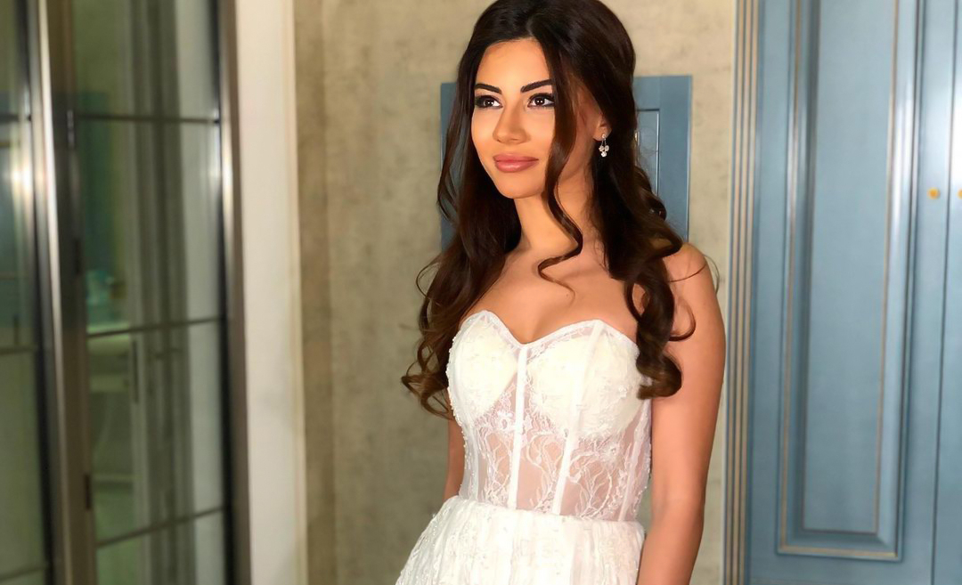 Aysel:"Bəzən çox sevdiyin etibarlı limanları tərk etməyə məcbur olursan"