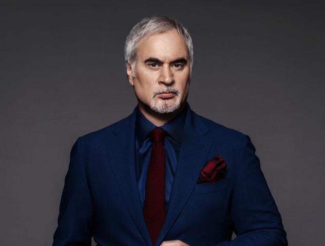 Meladze: "Yalvarıram, müharibəni dayandırın!"
