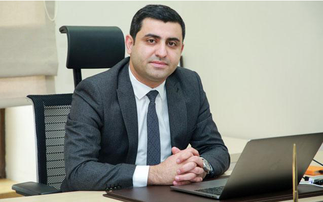 Prezidentin şiddətli töhmətindən sonra Aparat rəhbəri işdən çıxarıldı