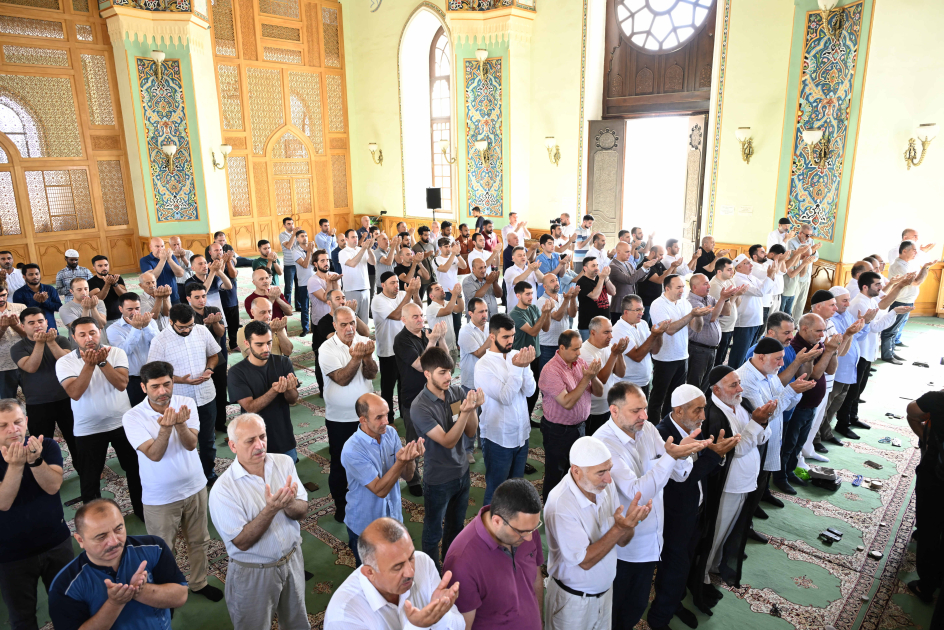 Bayram namazının qılınacağı vaxt açıqlandı