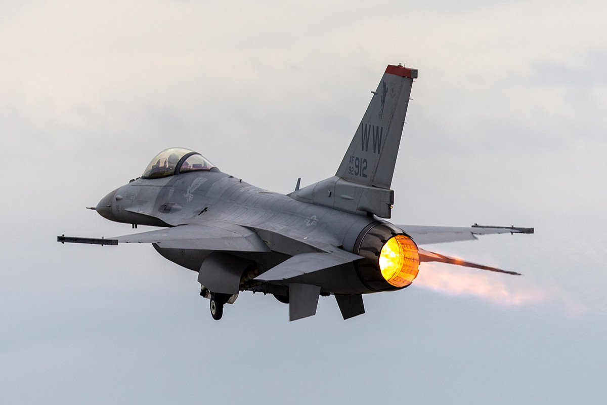 F-16-ların yeni partiyası Ukraynaya verilib