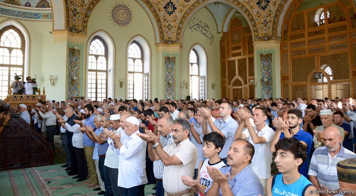 Bayram namazının vaxtı açıqlandı