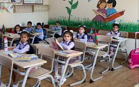 Bu gündən ibtidai siniflərin 5 günlük yaz tətili başlayıb