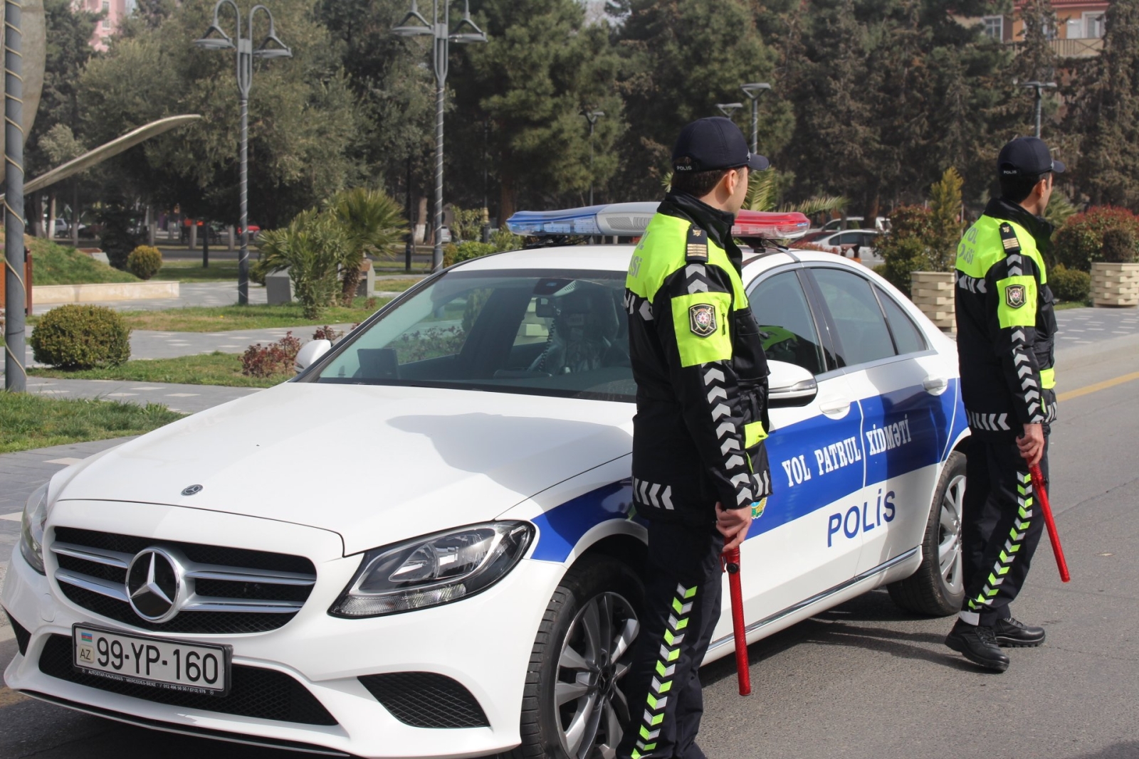 DYP həftəsonu səfərə hazırlaşan sürücülərə müraciət edib