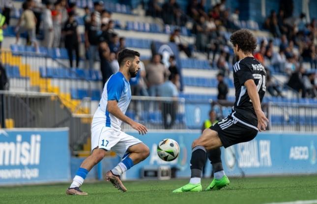 "Şamaxı" "Səbail"lə heç-heçə etdi