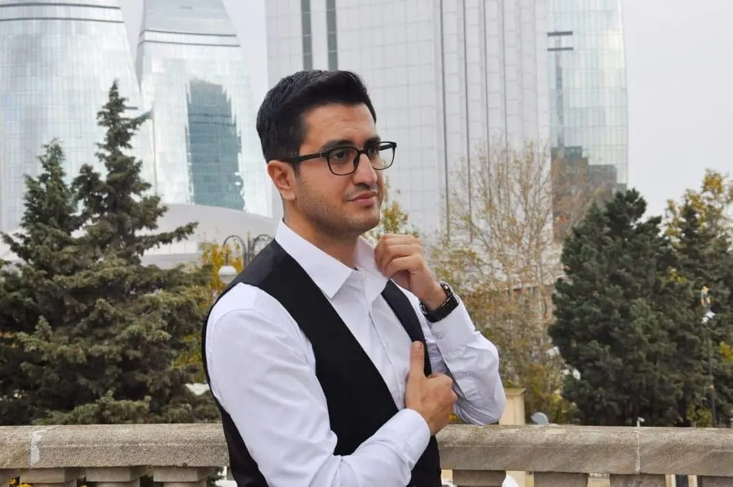 "Söz qədər uzun və dəyərli"