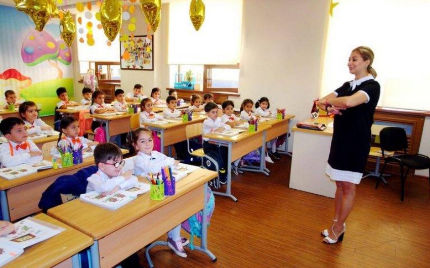 Övladı birinci sinfə gedəcək valideynlərin nəzərinə - Seçim prosesinin vaxtı dəyişdirildi