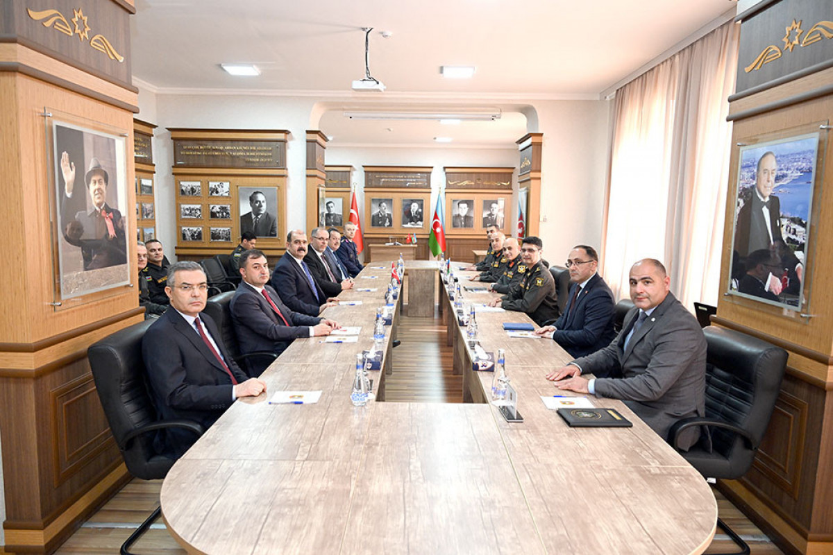 Hərbi təhsil sahəsində Azərbaycan-Türkiyə əməkdaşlığı müzakirə edilib - FOTO