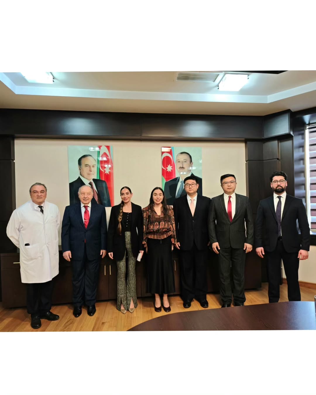 Leyla və Arzu Əliyevalar Onkologiya Mərkəzində - Fotolar