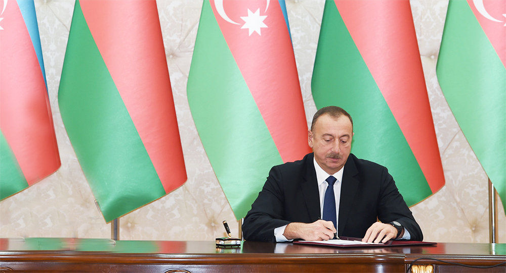 Prezident məhkəmələrə sədrlər təyin etdi