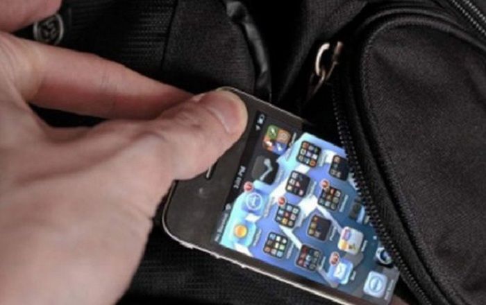 Bakıda mobil telefon oğurlayan şəxslər saxlanıldı