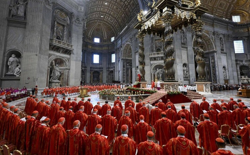 Sikstin kapellasında Roma Papası seçkiləri başlanıb