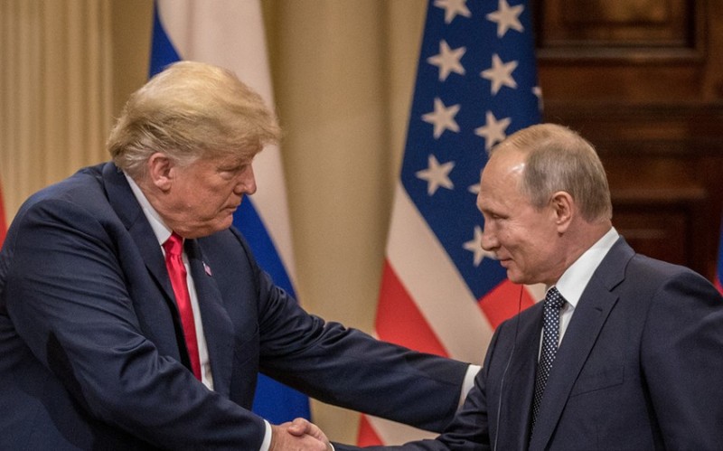 Tramp və Putin faşizm üzərində qələbə münasibətilə bir-birini təbrik edib