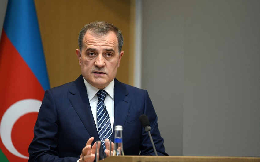 “Təyyarə qəzası ilə bağlı istintaqın yekunlaşmasını gözləyirik”