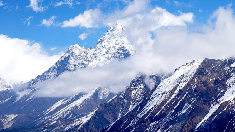 Hindistanlı alpinist Everest zirvəsi yaxınlığında ölü tapıldı