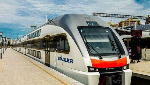 Qatarlarımızın sürəti tənqid edildi: “Özbəkistandan da geridəyik, bizimkilər “Jiquli” sürətindədir"