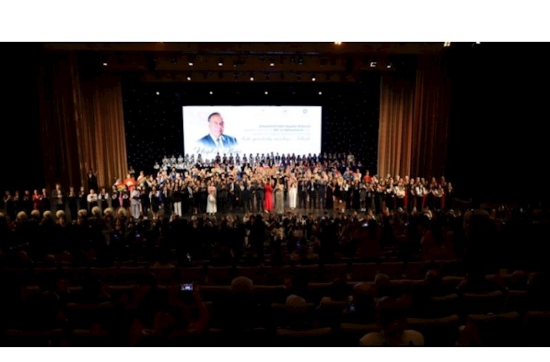 Heydər Əliyevin 102 illiyinə həsr olunan bədii yaradıcılıq müsabiqə-festivalının yekun konserti keçirildi