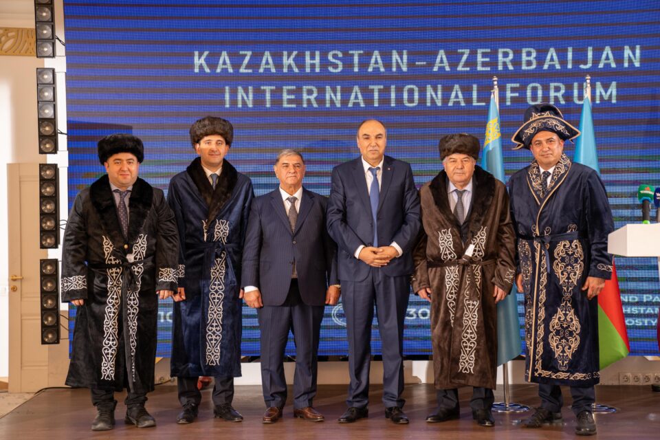 Azərbaycan heyəti Qazaxıstanda DATÜB tərəfindən təltif edildi - FOTO