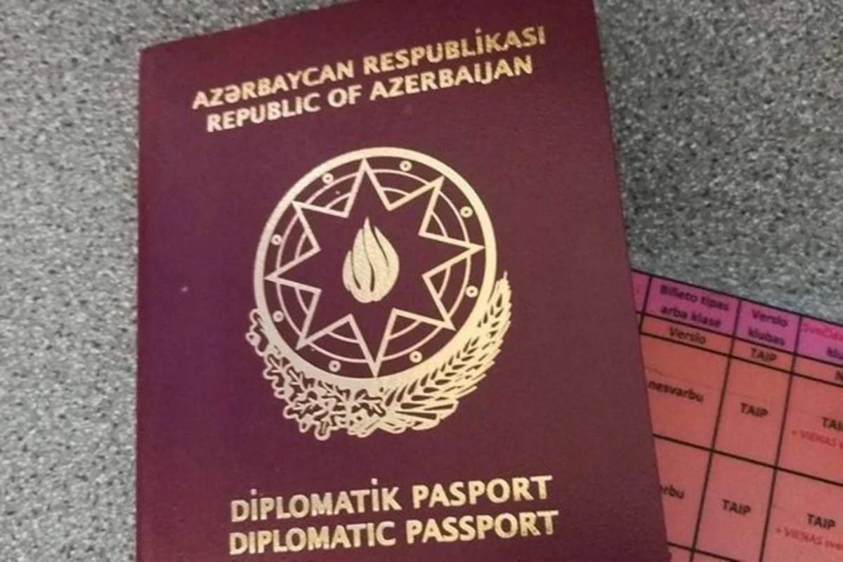 Bu şəxslər diplomatik pasport əldə edə BİLƏCƏK