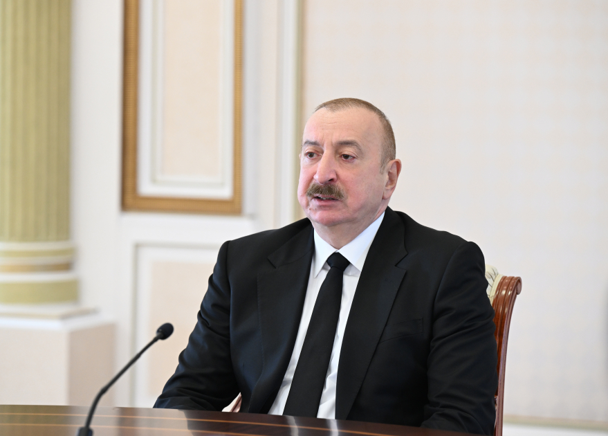 İlham Əliyev: Ölkələrimizə xaricdən müdaxilə cəhdləri var və olacaq
