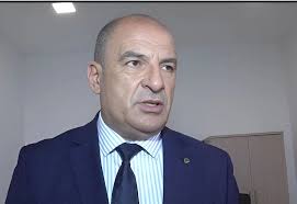 Qalmaqallı direktor işdən çıxarıldı