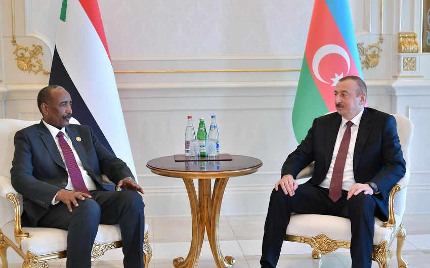 Sudan Suveren Keçid Şurasının Sədri Prezident İlham Əliyevi təbrik edib