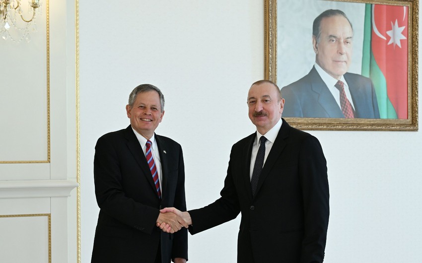 İlham Əliyev ABŞ Senatının Xarici Əlaqələr Komitəsinin üzvünü qəbul etdi