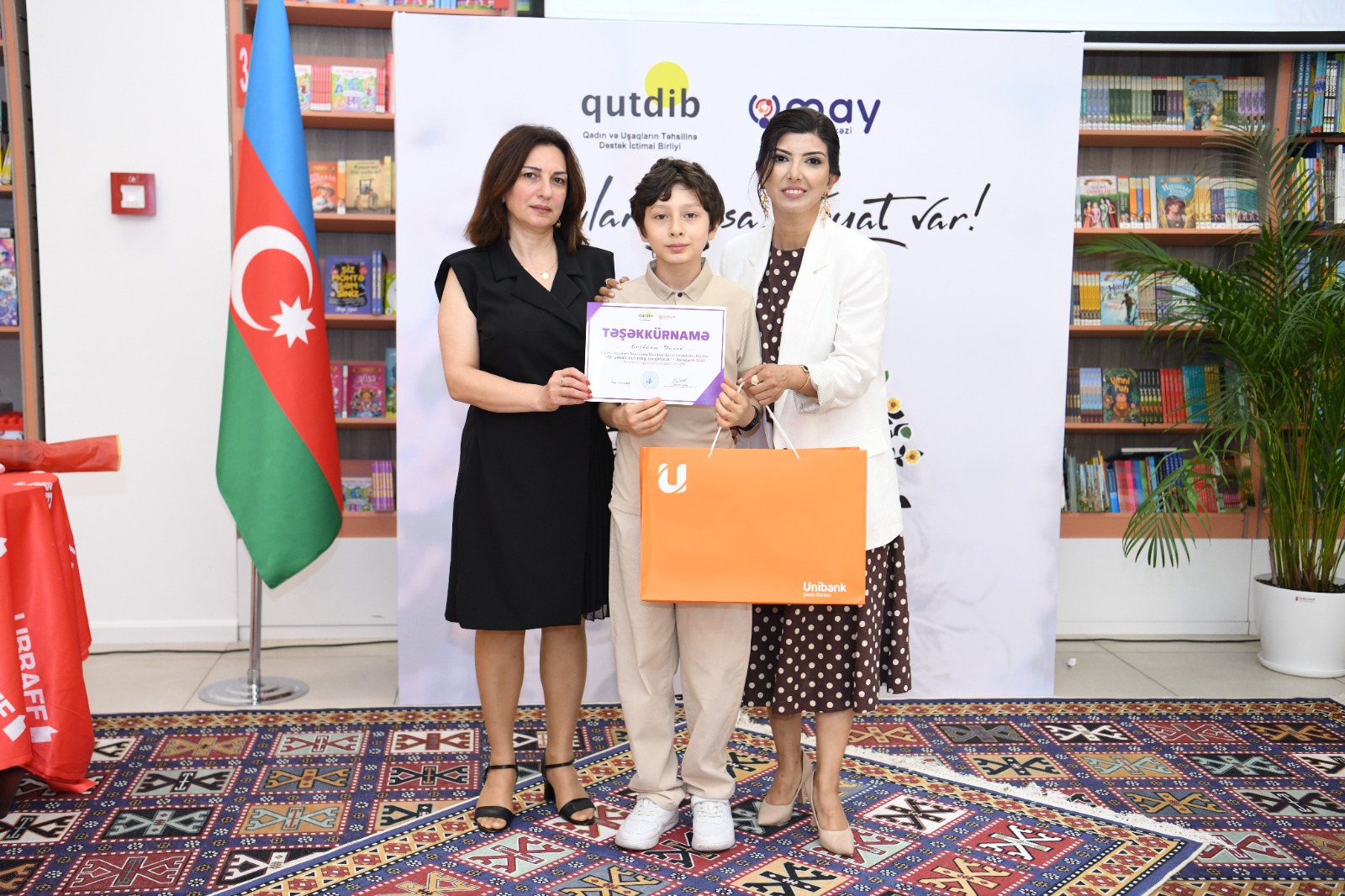 "Bir səhnə, min rəng, bir gələcək" - Uşaqlar danışdı, böyüklər dinlədi