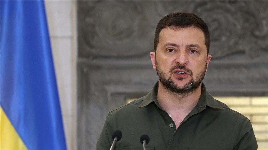 Zelenski Rusiya nümayəndə heyətini “axmaq” adlandırıb