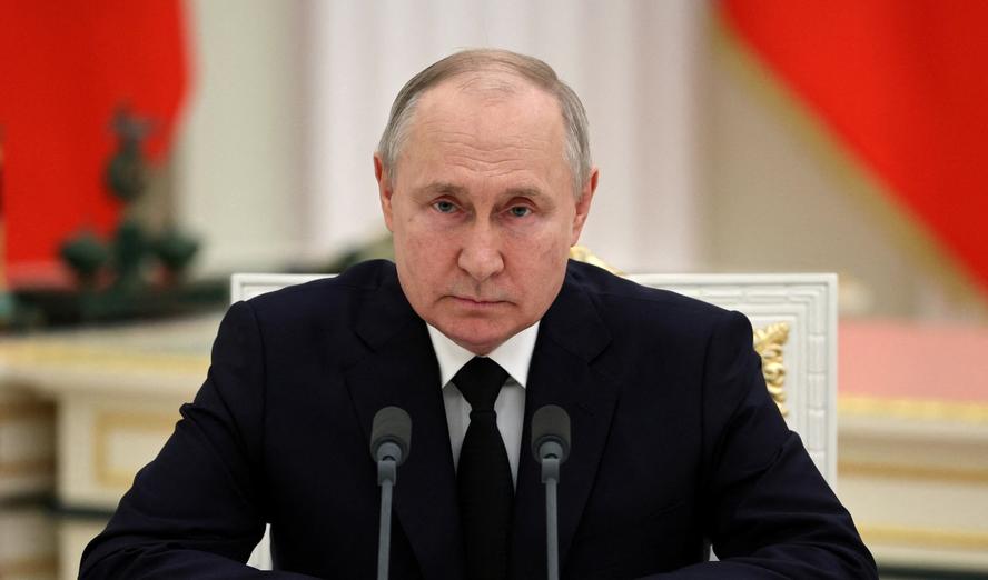 Kiyevə sülh lazım deyil - Putin