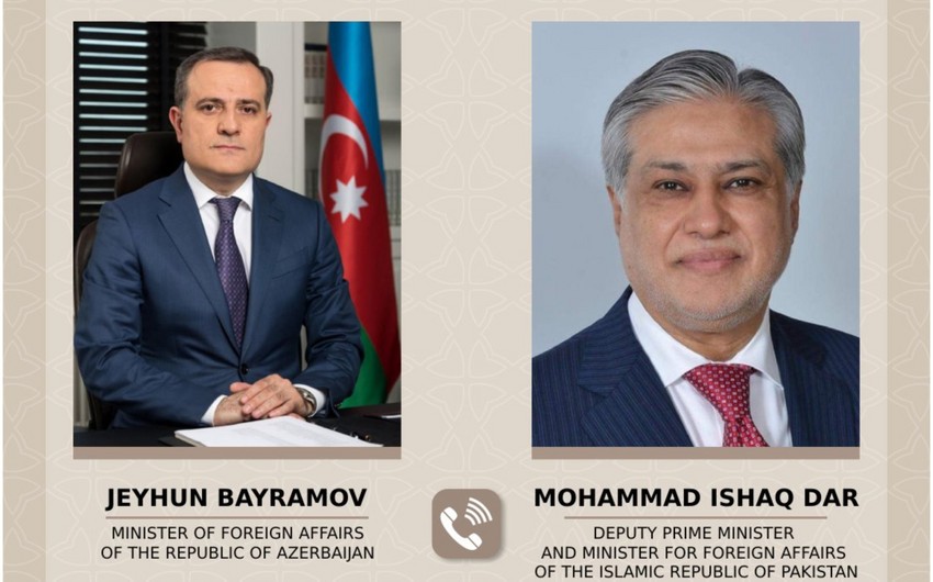 Ceyhun Bayramov pakistanlı həmkarı ilə ikitərəfli və çoxtərəfli əməkdaşlığı müzakirə edib