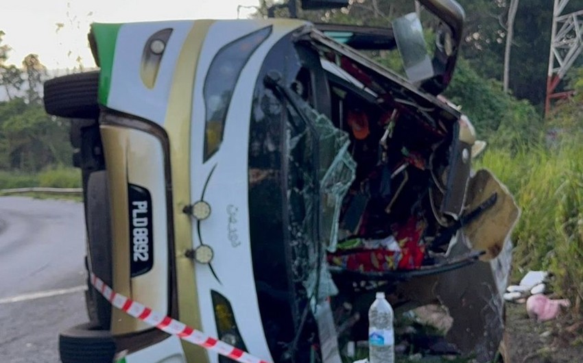 Malayziyada avtobus qəzası baş verib, 15 nəfər ölüb