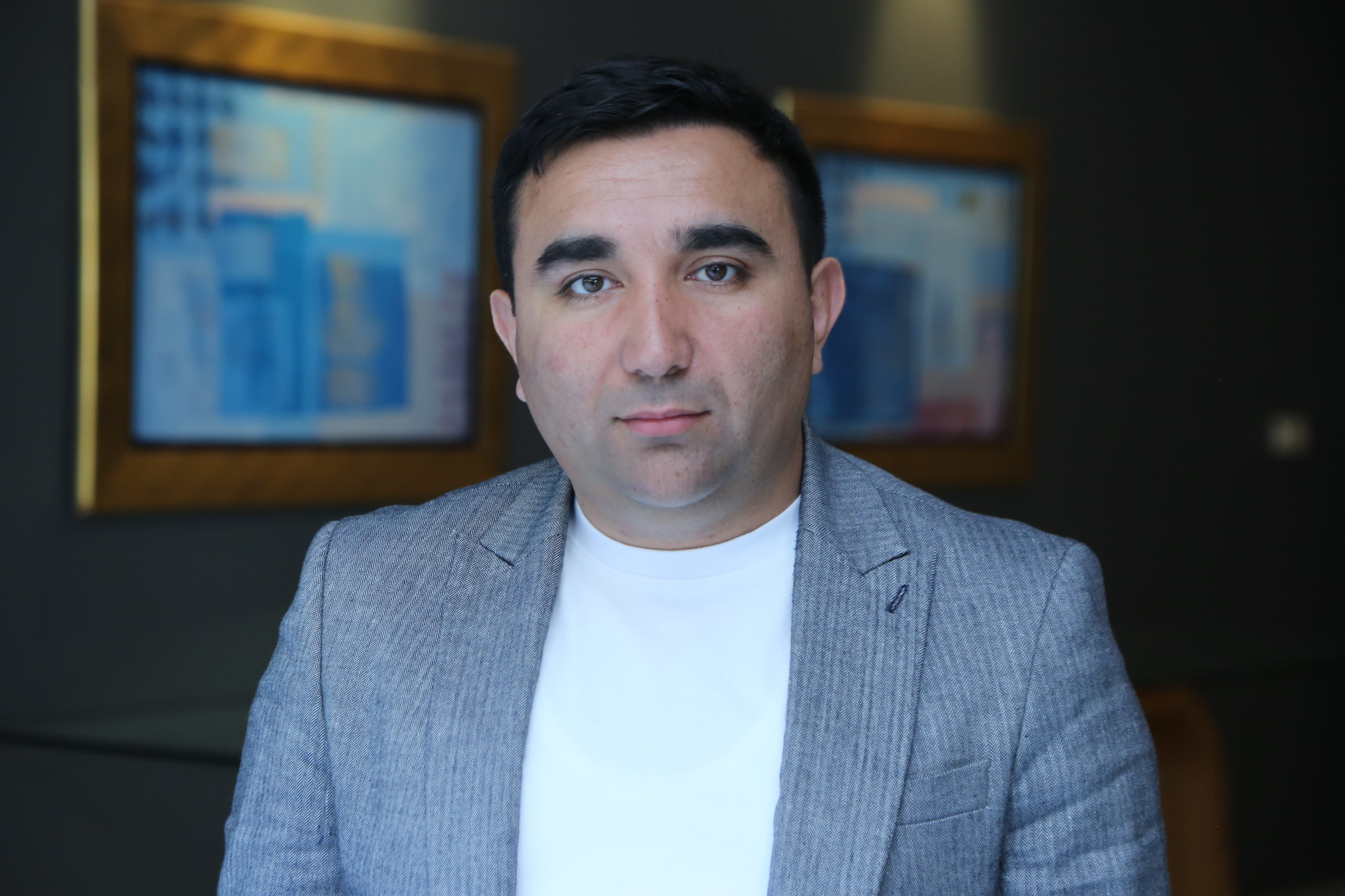 “Manset.az bu gün istinad mənbəyinə çevrilib” - Famil Fərhadoğlu