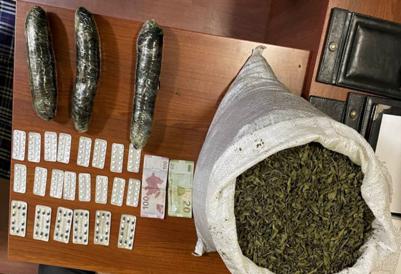 Sumqayıt şəhərində 1 kiloqrama yaxın narkotik vasitə aşkarlanıb