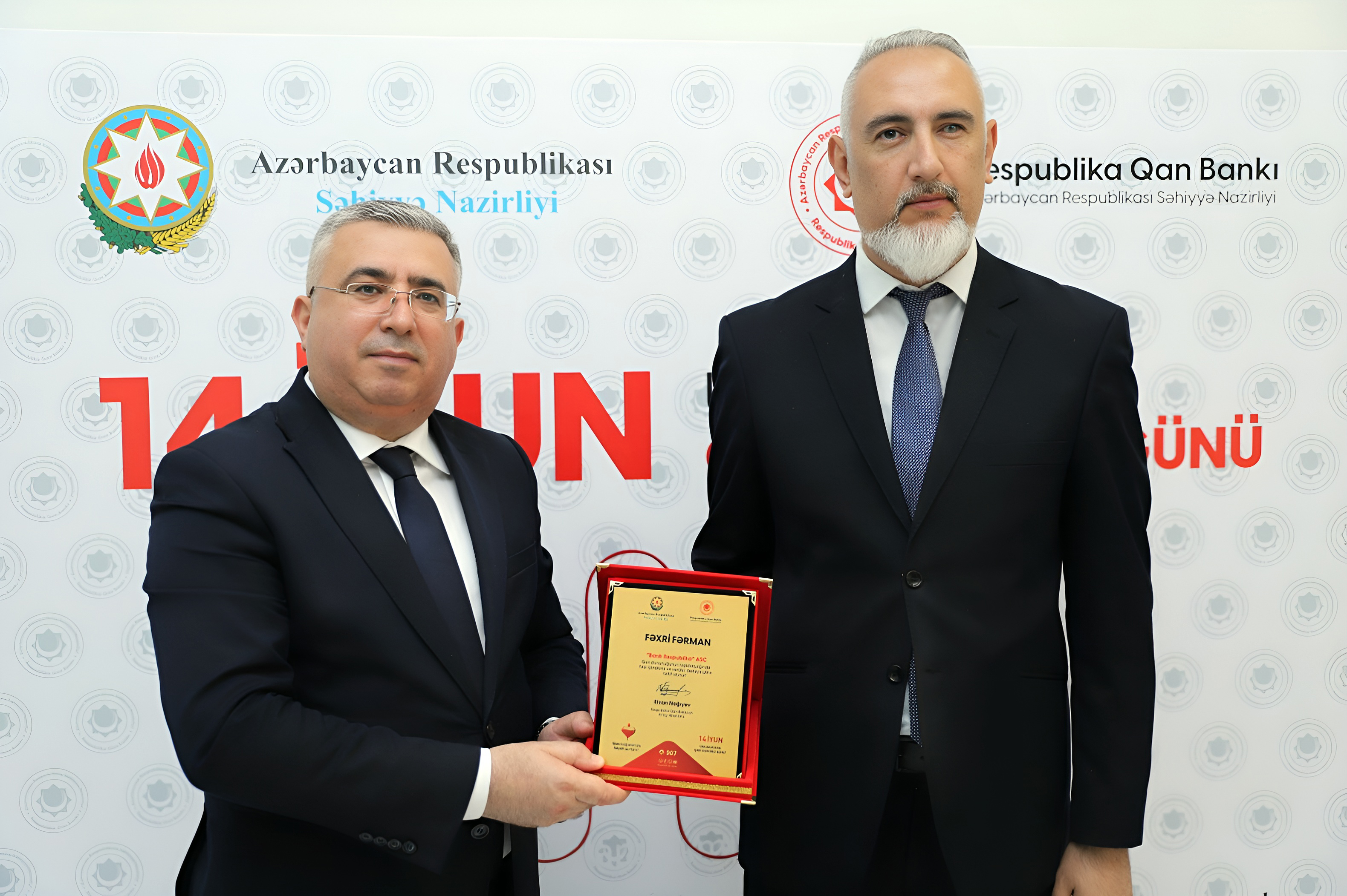 Bank Respublika qan donorluğunun inkişafına verdiyi töhfəyə görə mükafatlandırıldı